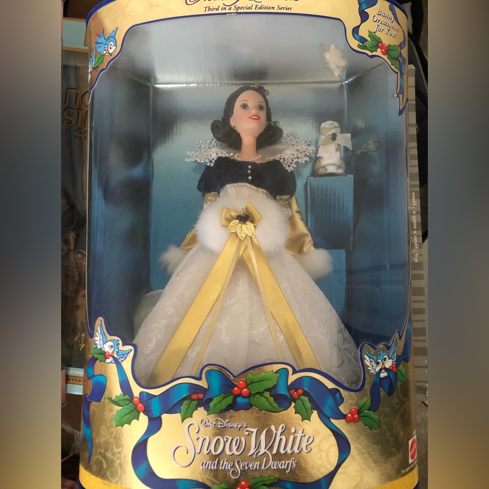 Snow White vintage  Barbie